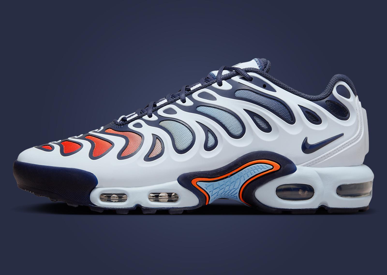 Nike Air Max Plus Drift Football Grey Thunder Blue Lateral