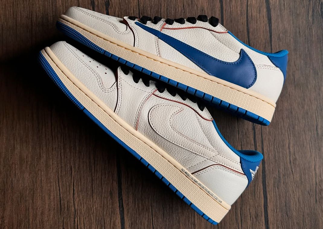 Travis Scott ×Air Jordan STONE Co.さん専用 Travis Scott Debuts his Upcoming fragment design x Air