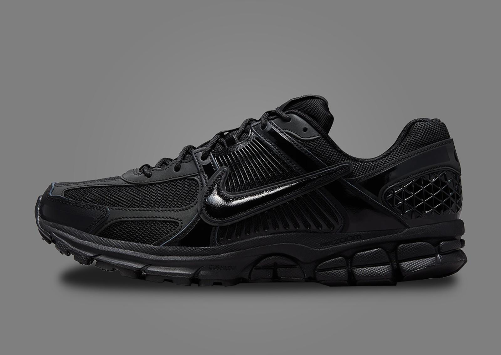 Dover Street Market x Nike Zoom Vomero 5 Black Lateral