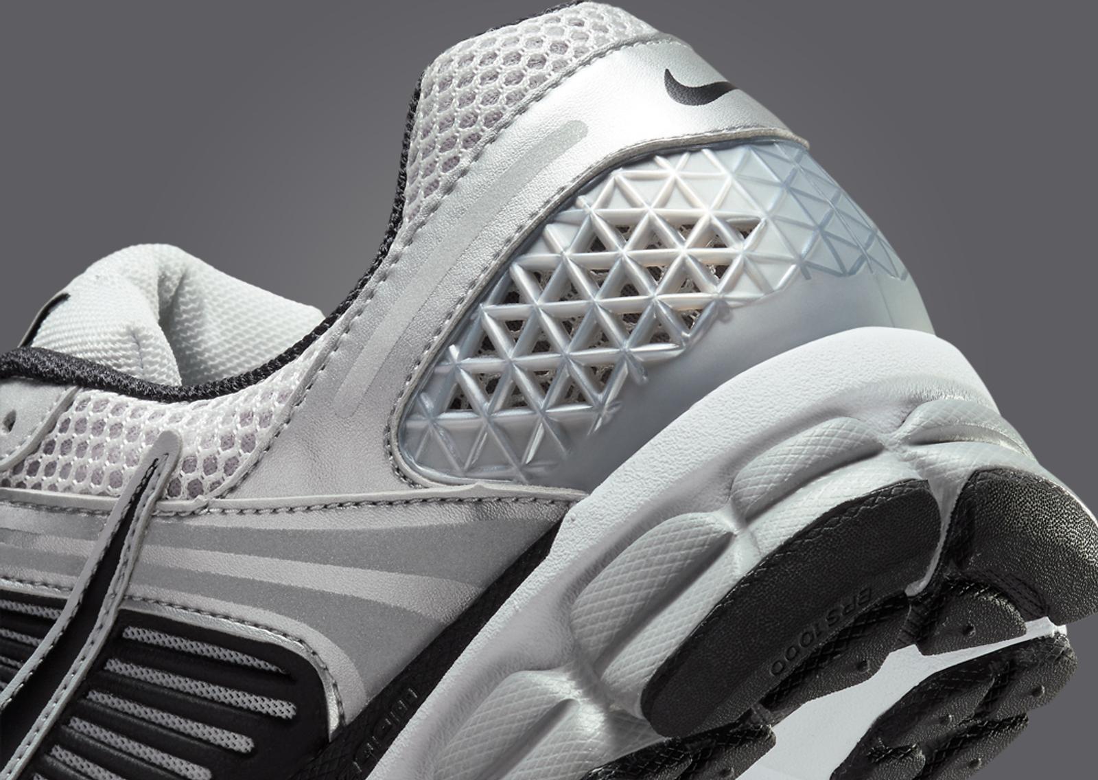 Nike Zoom Vomero 5 Metallic Silver Black Heel Detail