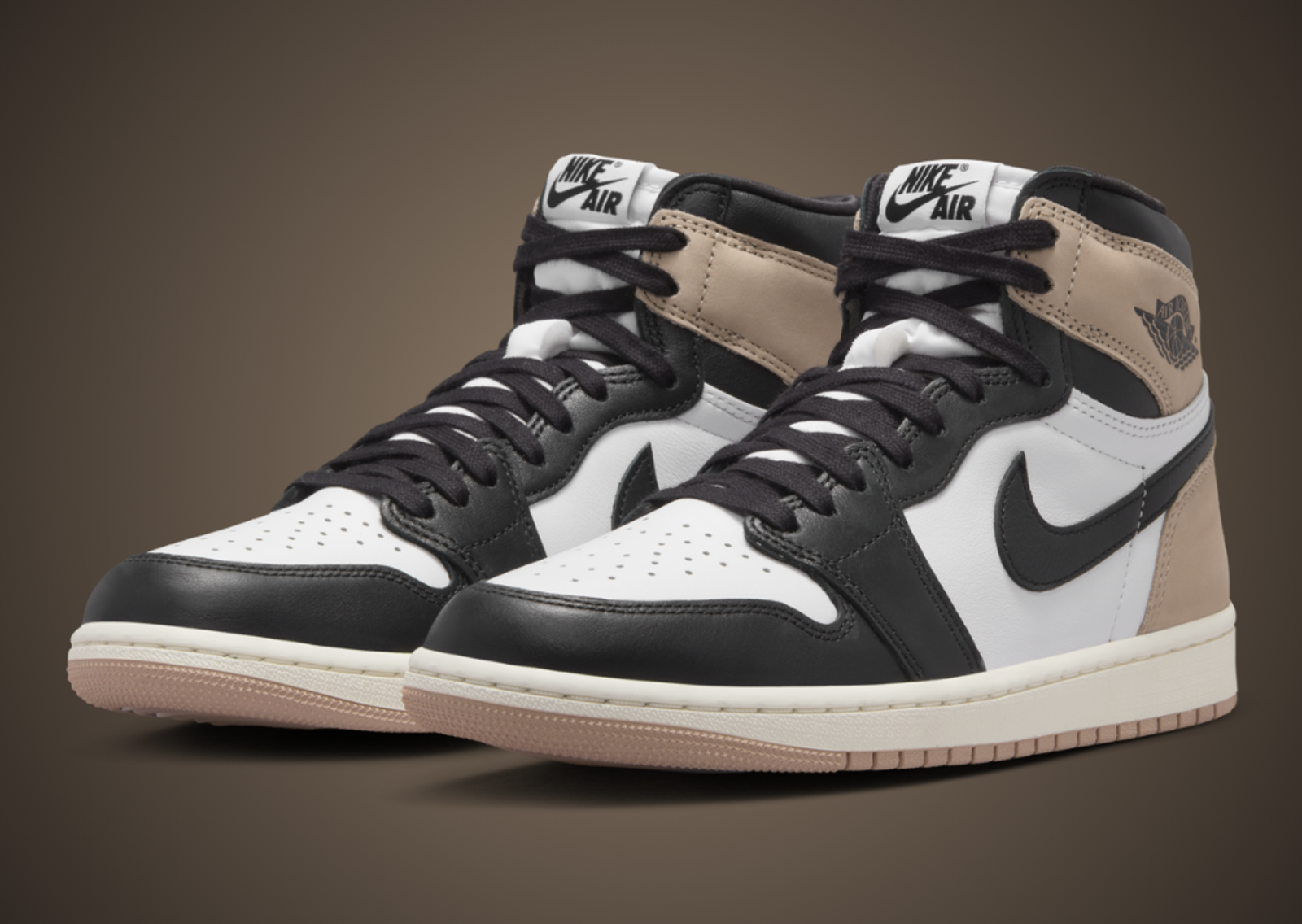 Air Jordan 1 Retro High OG Latte (W) Angle