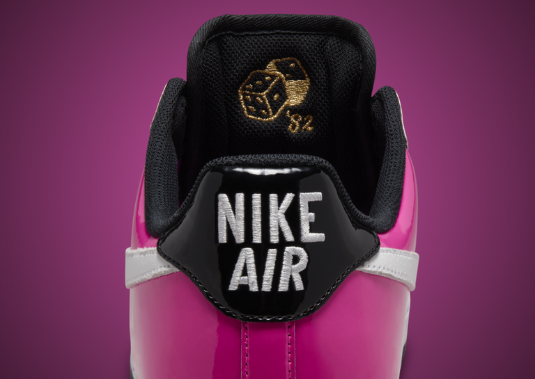 Nike Air Force 1 Low World Tour Las Vegas Heel Tab Detail