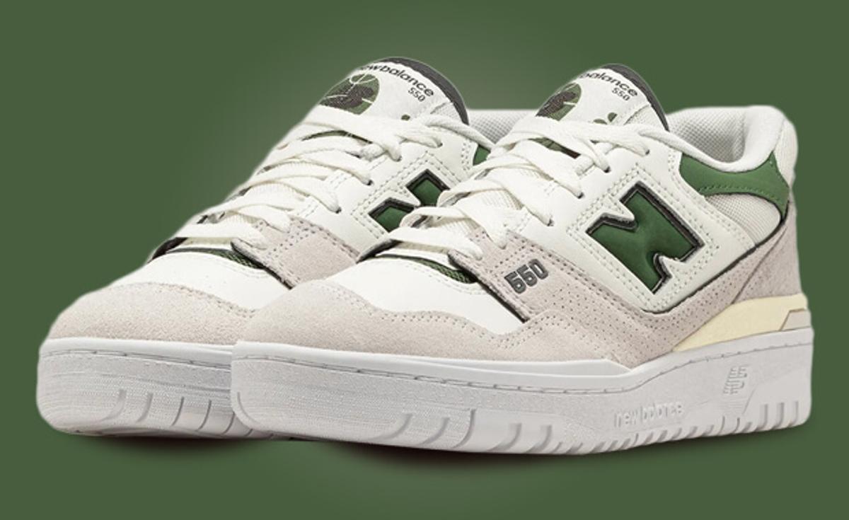 This Women's Exclusive New Balance 550 Comes in Sea Salt and Green