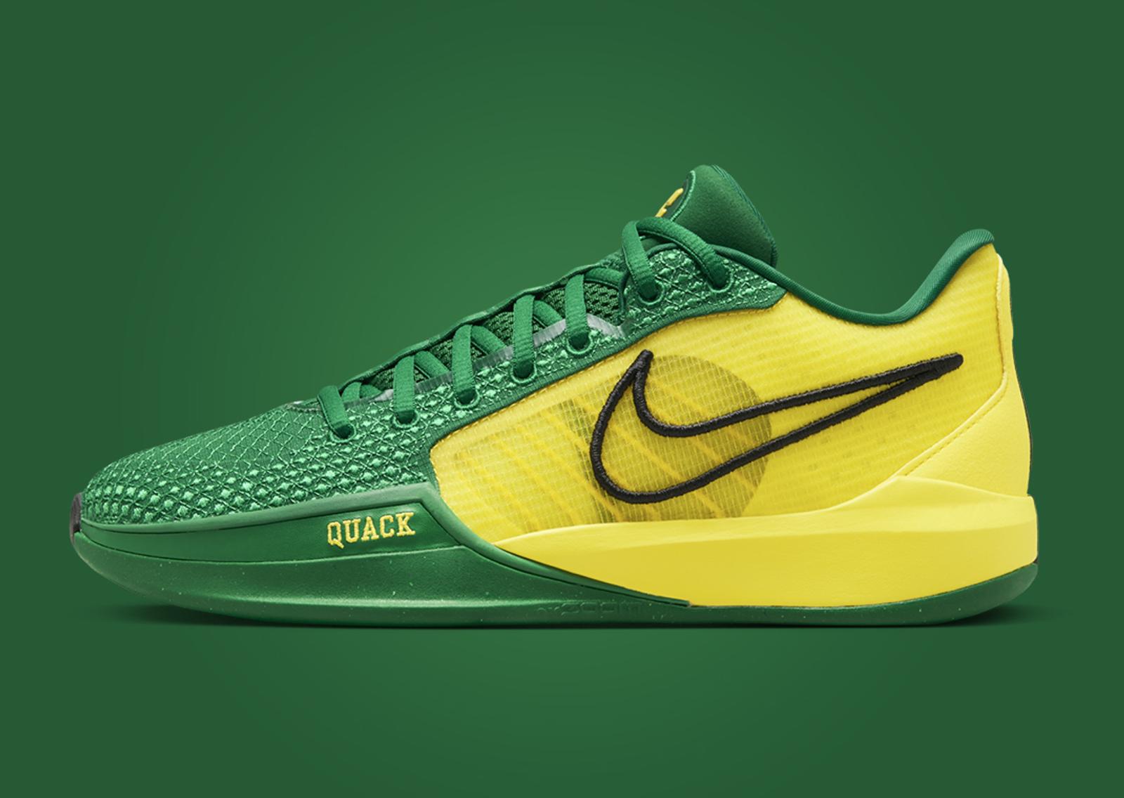 Nike Sabrina 1 Oregon (W) Lateral