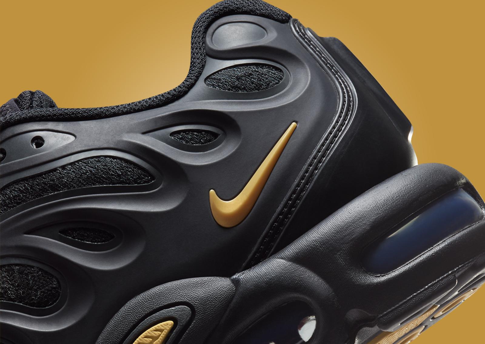 PSG x Nike Air Max Plus Drift Black Wheat Gold Heel Detail