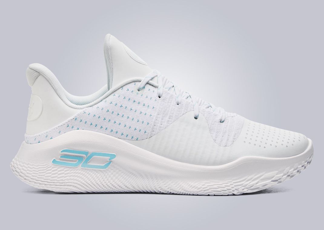 curry 4 low black and white