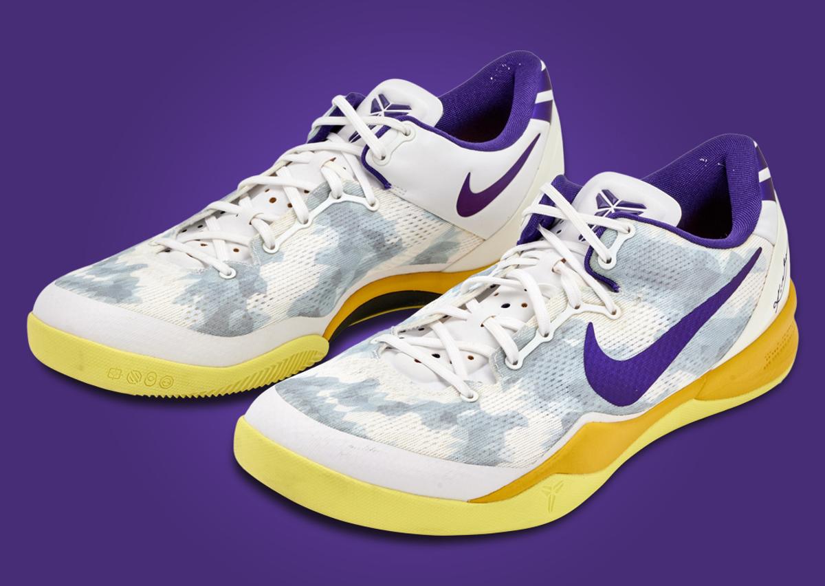 Nike Kobe 8 Lakers Home PE Game Worn