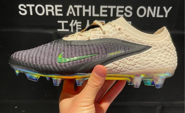 Kobe Bryant x Nike Phantom 6 Elite Cleat