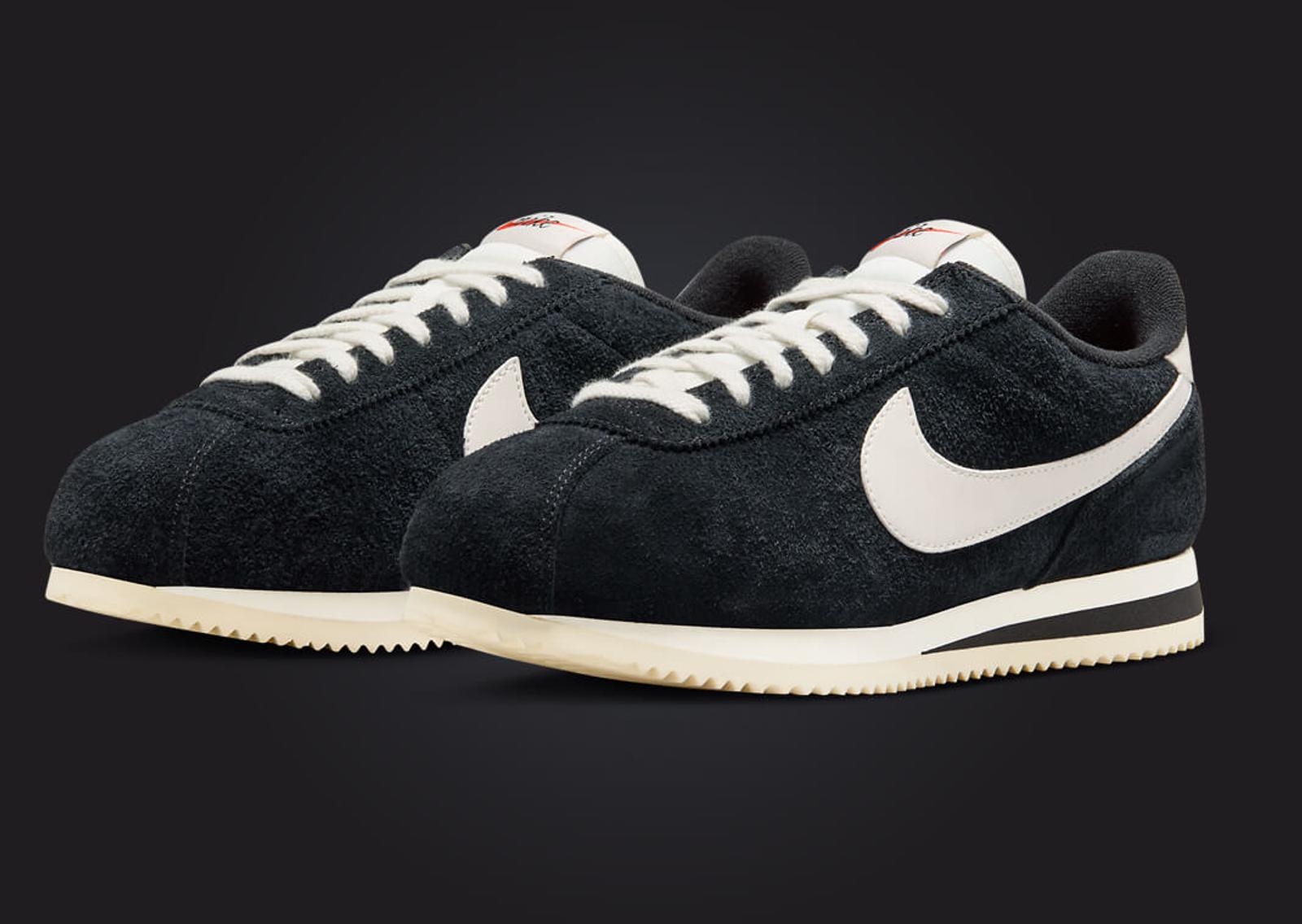 Nike Cortez Vintage Black Sail (W) Angle