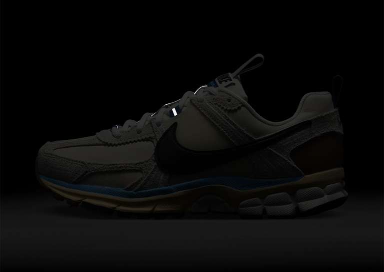 Nike Zoom Vomero 5 Premium Designed by Japan (W) 3M Lateral
