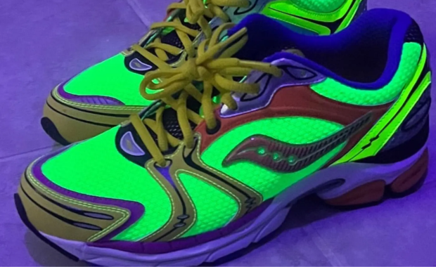 Westside Gunn x Saucony ProGrid Triumph 4 Glow-In-The-Dark Sample