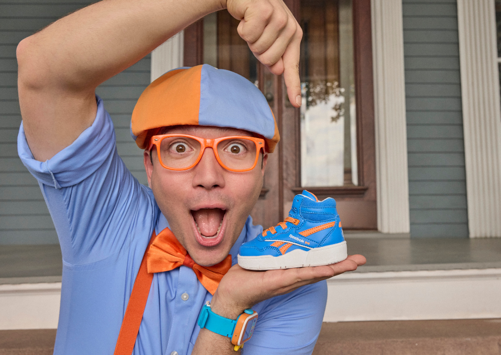 Blippi x Reebok BB 4000 II (PS) In Hand