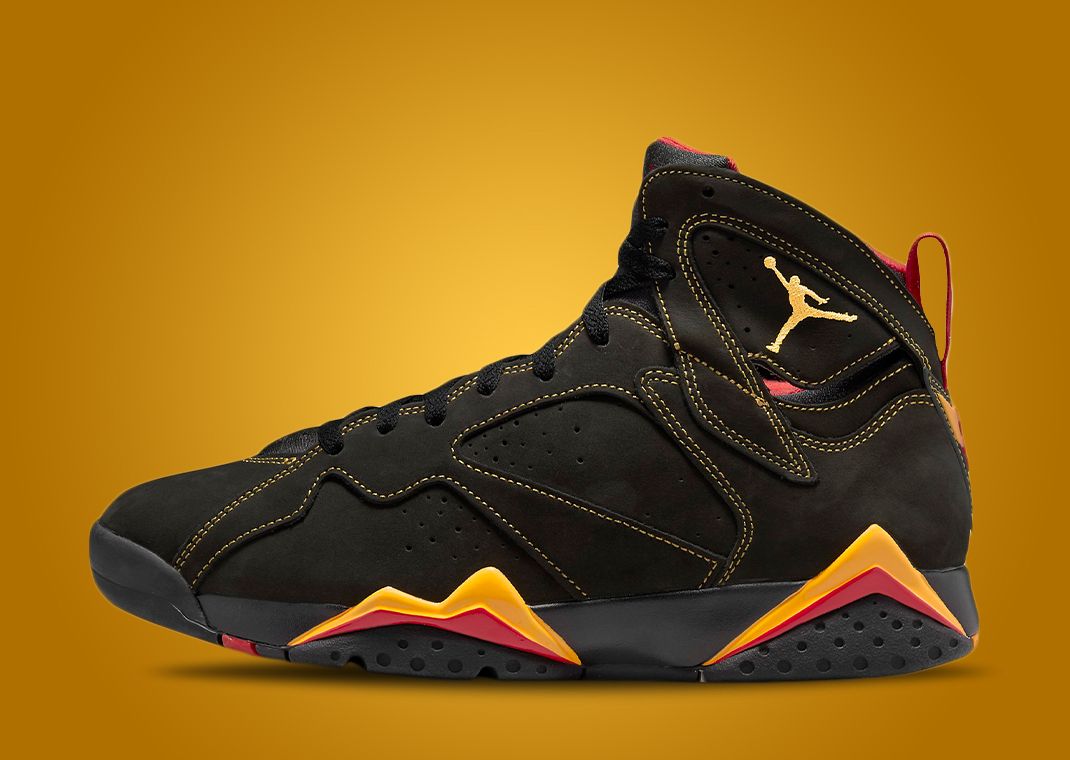 Jordan 7 2025 black and yellow