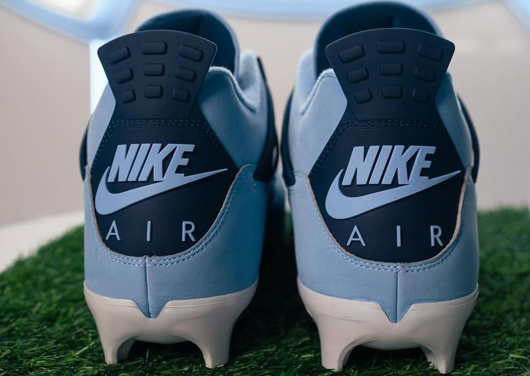 unc football shoes
