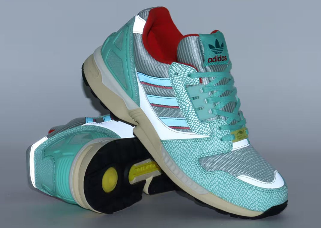 神アート　COLORFUL＊ atmos and adidas Continue ZX8000 Collab with ZX9000-Inspired