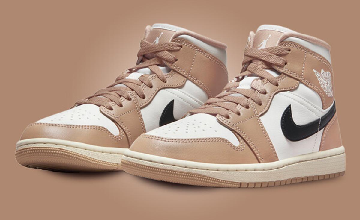 This Air Jordan 1 Mid is Covered in Sail and Desert