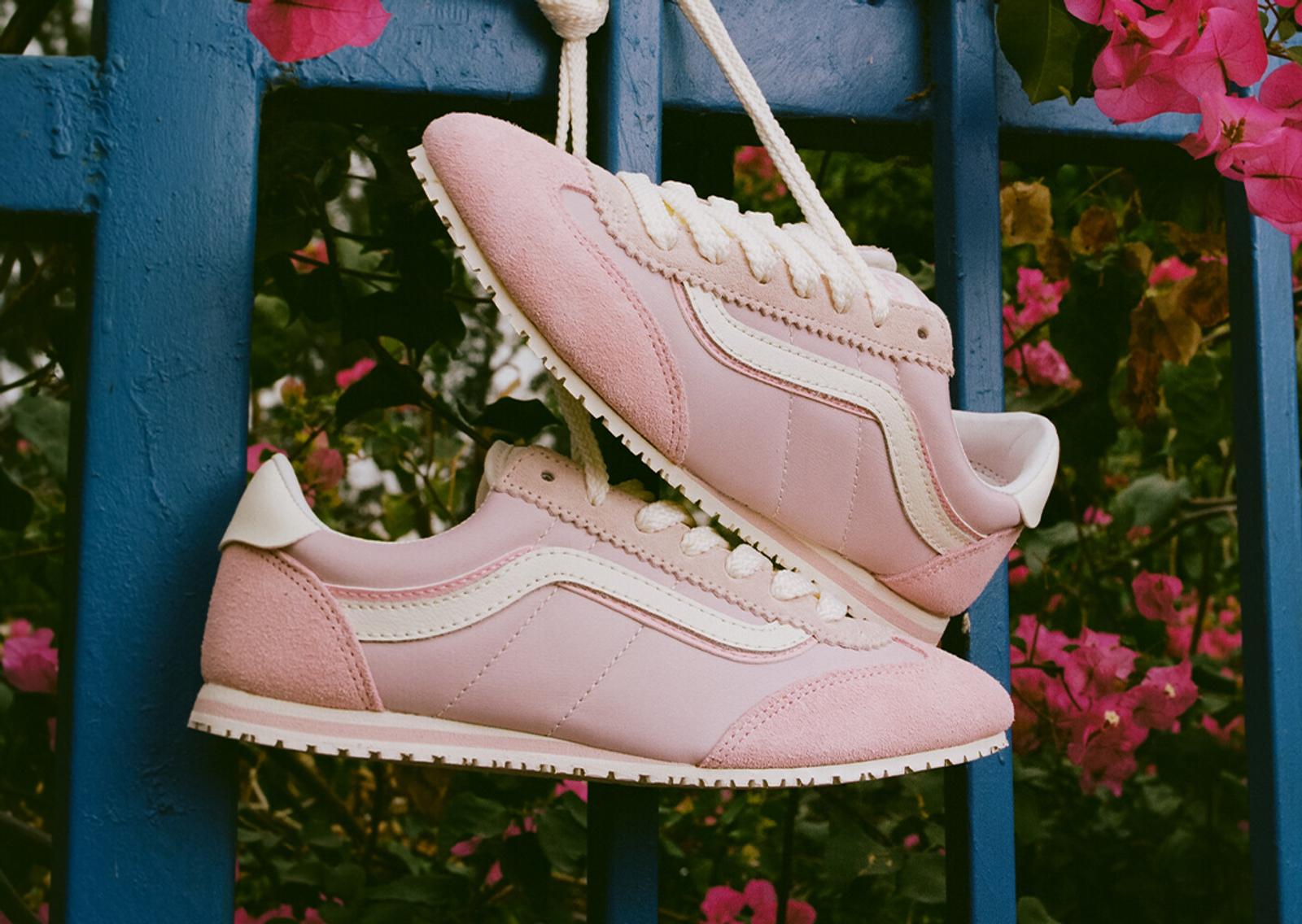 Vans Super Lowpro Sepia Rose Angle