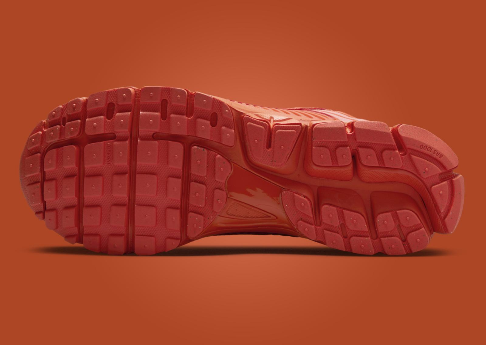 Nike Zoom Vomero 5 Cosmic Clay Outsole