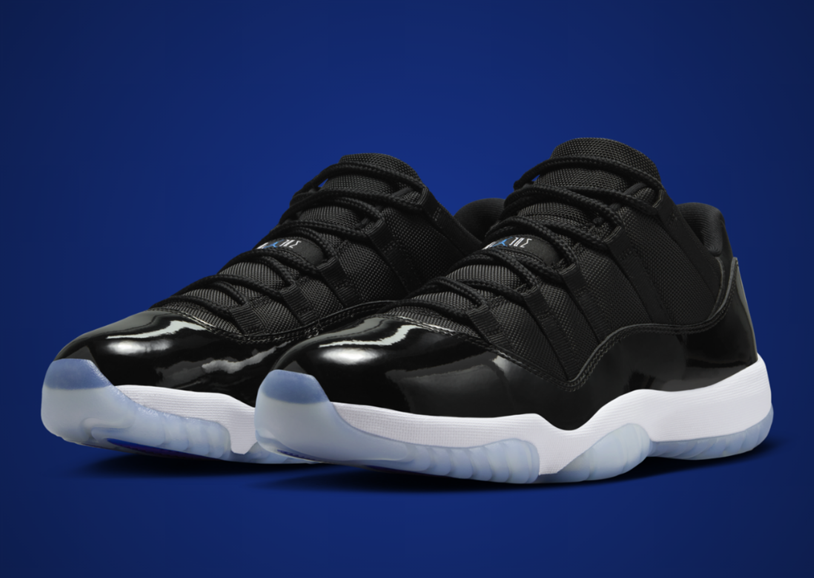 Air Jordan 11 Retro Low Space Jam Angle