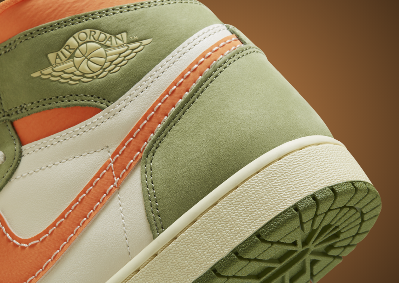 Air Jordan 1 Retro High OG Craft Celadon Heel Detail