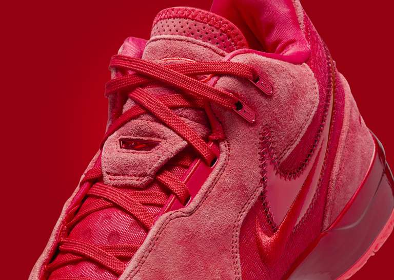Nike LeBron NXXT Gen AMPD Red October Tongue Detail