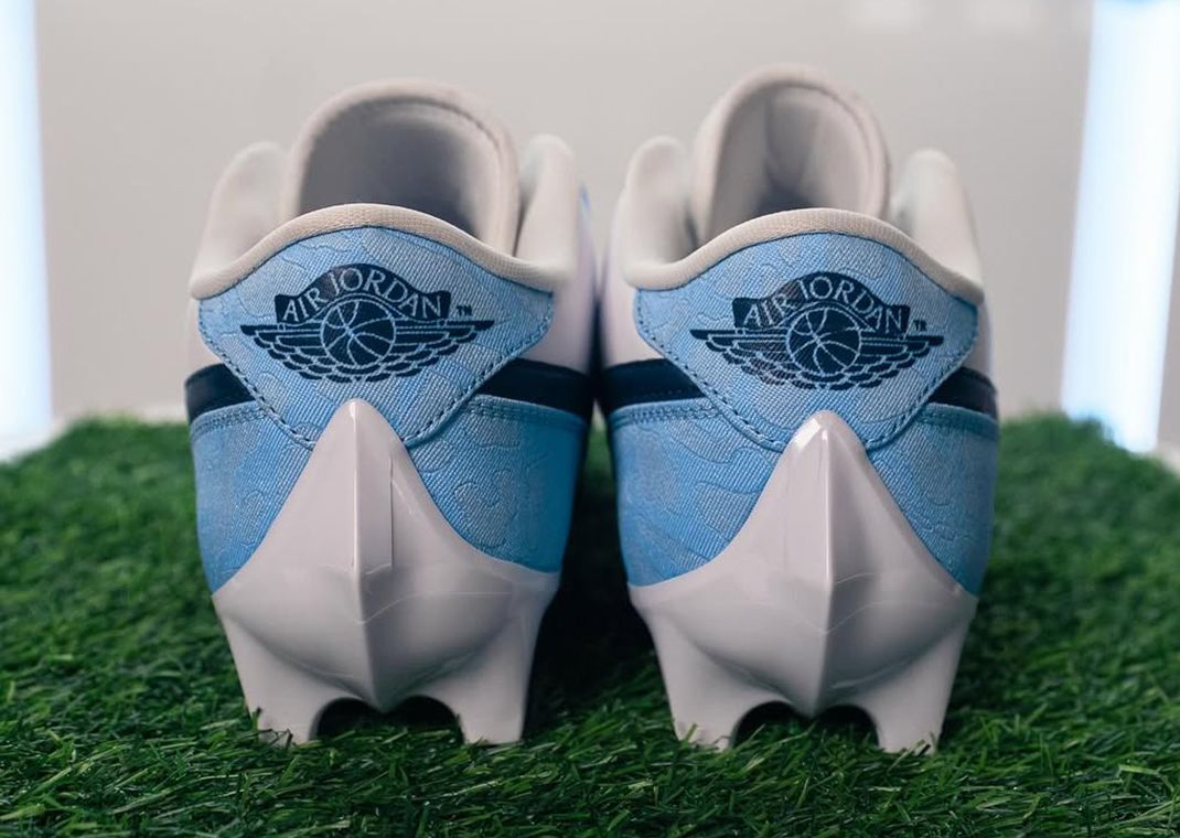 north carolina blue football cleats