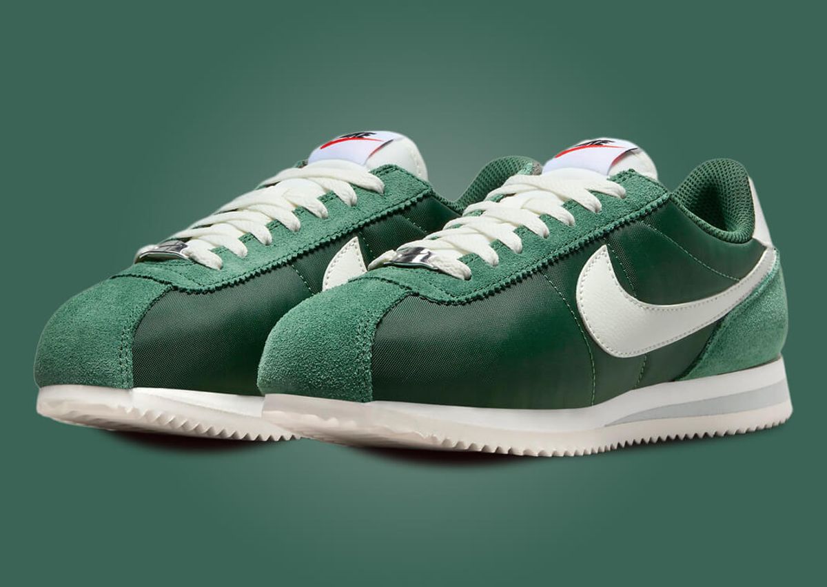 Nike cortez green and black Clearance