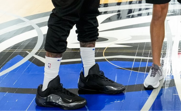 Anthony Davis Debuts Triple Black LeBron 23