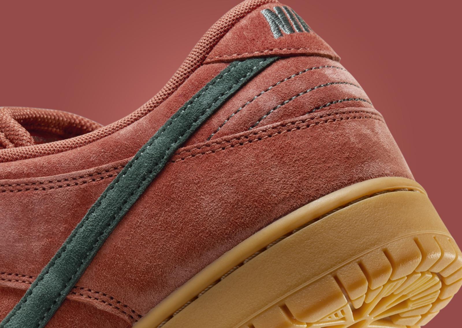 Nike SB Dunk Low Burnt Sunrise Heel Detail