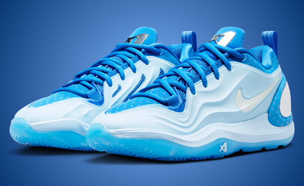 Nike A'Two Still Loading