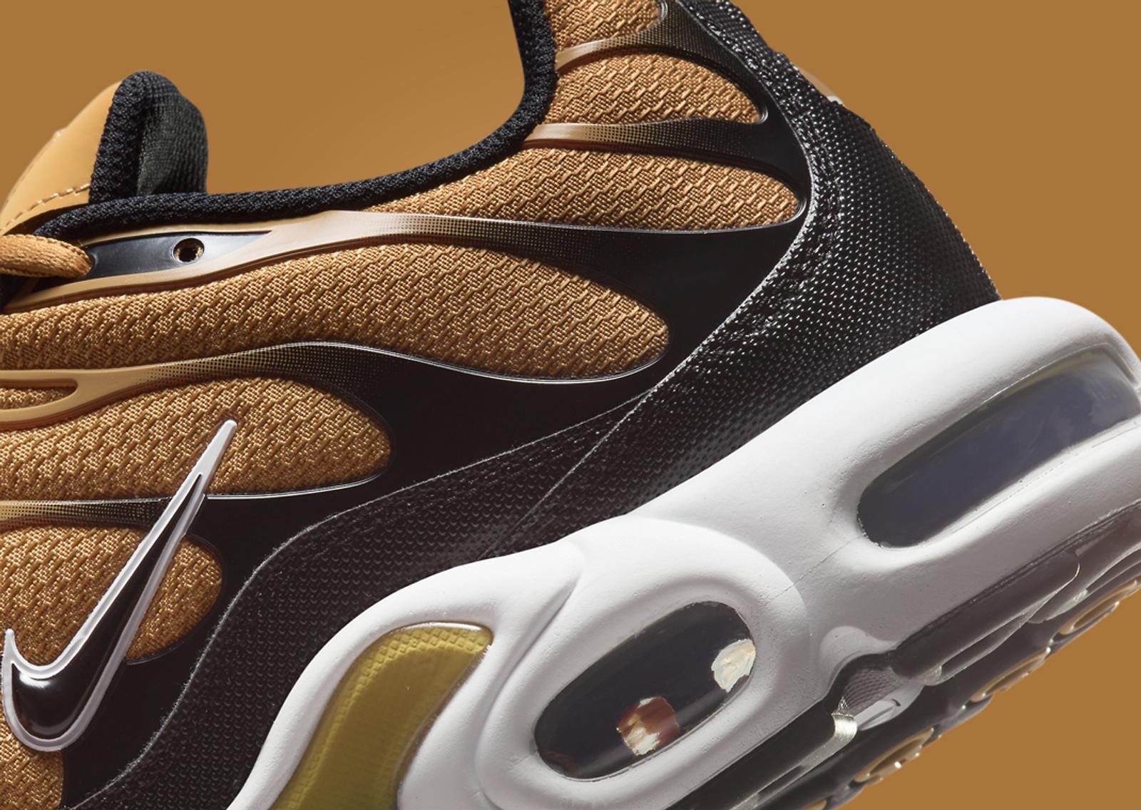 Nike Air Max Plus Golden Harvest Black Heel