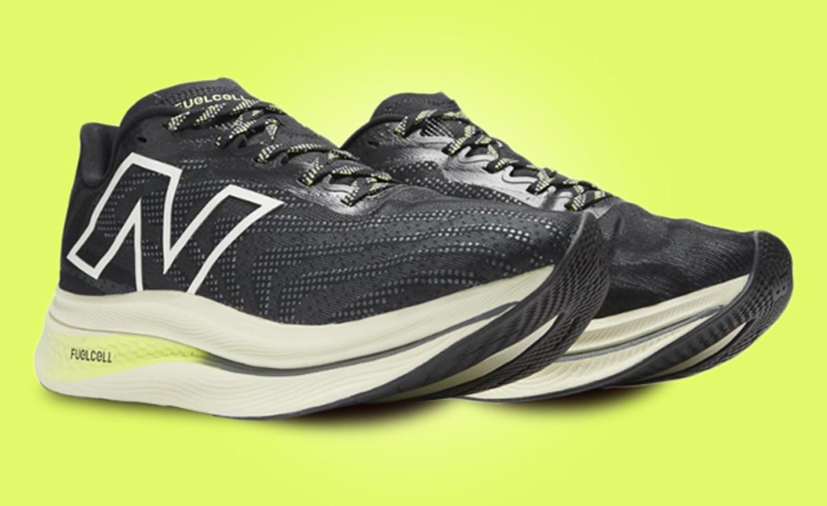 The New Balance FuelCell SuperComp Trainer v2 Arrives in Sleek Black