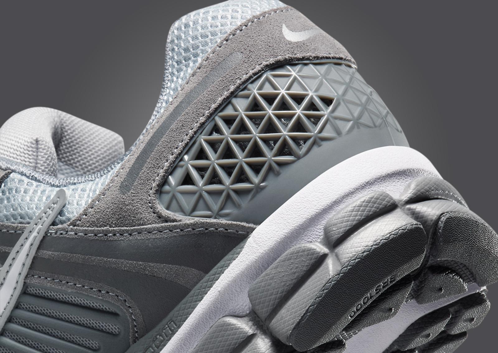 Nike Zoom Vomero 5 Cool Grey Heel Detail