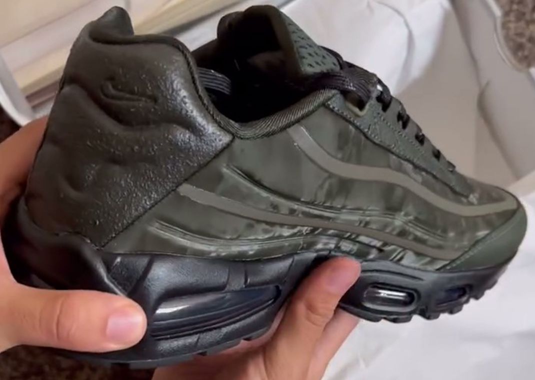 ★Nike x Worksout★Air Max 95★Medium Olive and Sequoia★ The Worksout x Nike Air Max 95 Medium Olive Sequoia Releases