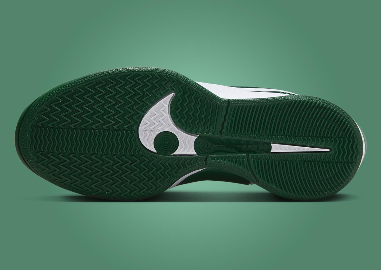 Nike Sabrina 2 TB Gorge Green Outsole