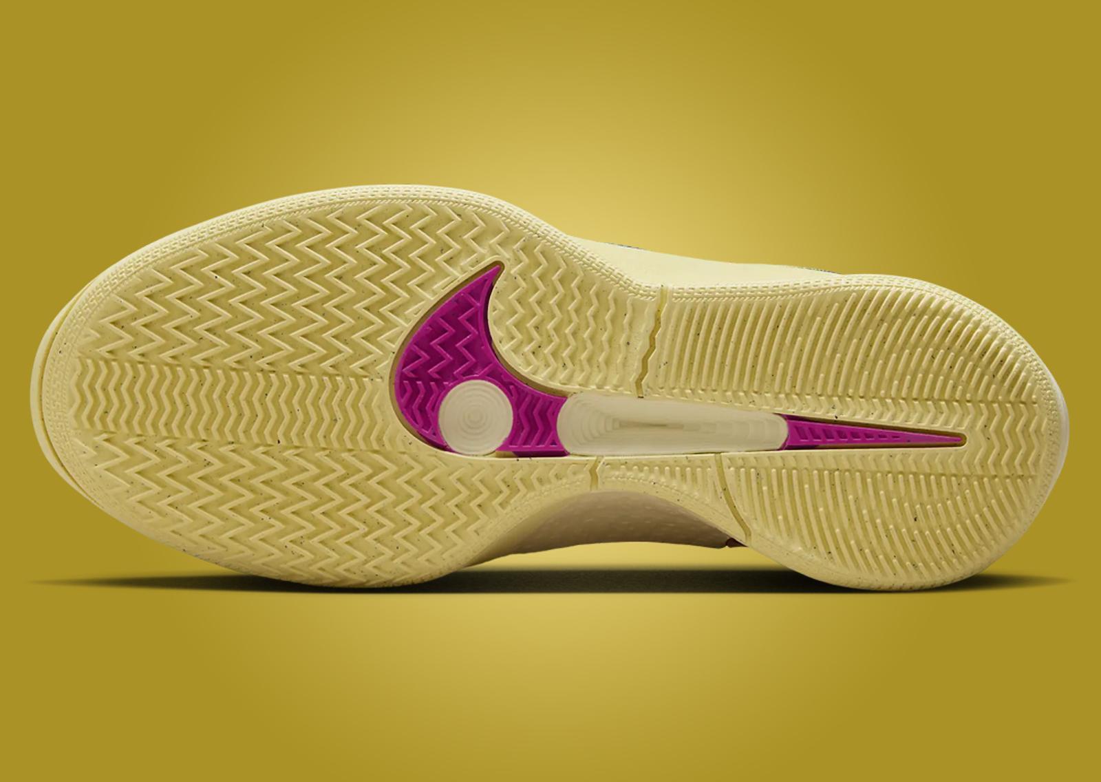 Nike Sabrina 2 Trust (W) Outsole