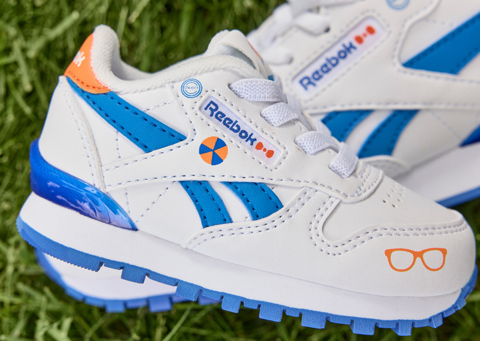 Blippi x Reebok Classic Leather (PS) Angle