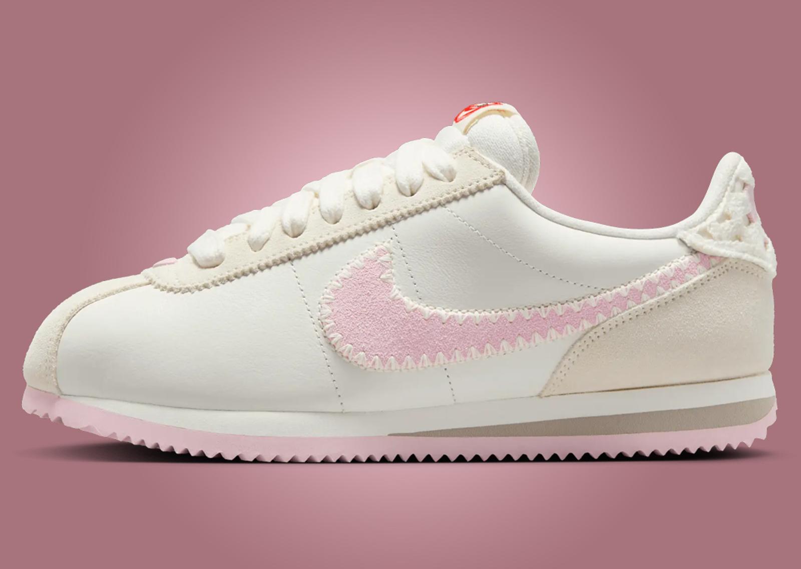 Nike Cortez Valentine's Day (W) Lateral