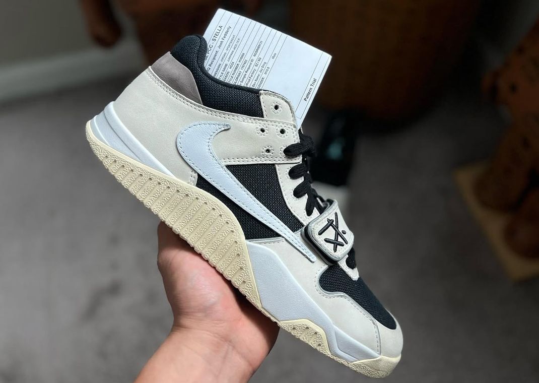 TravisScott×Nike PS Jordan Jumpman Jack Worth it? Travis Scott JUMPMAN JACK Review & On Foot - YouTube