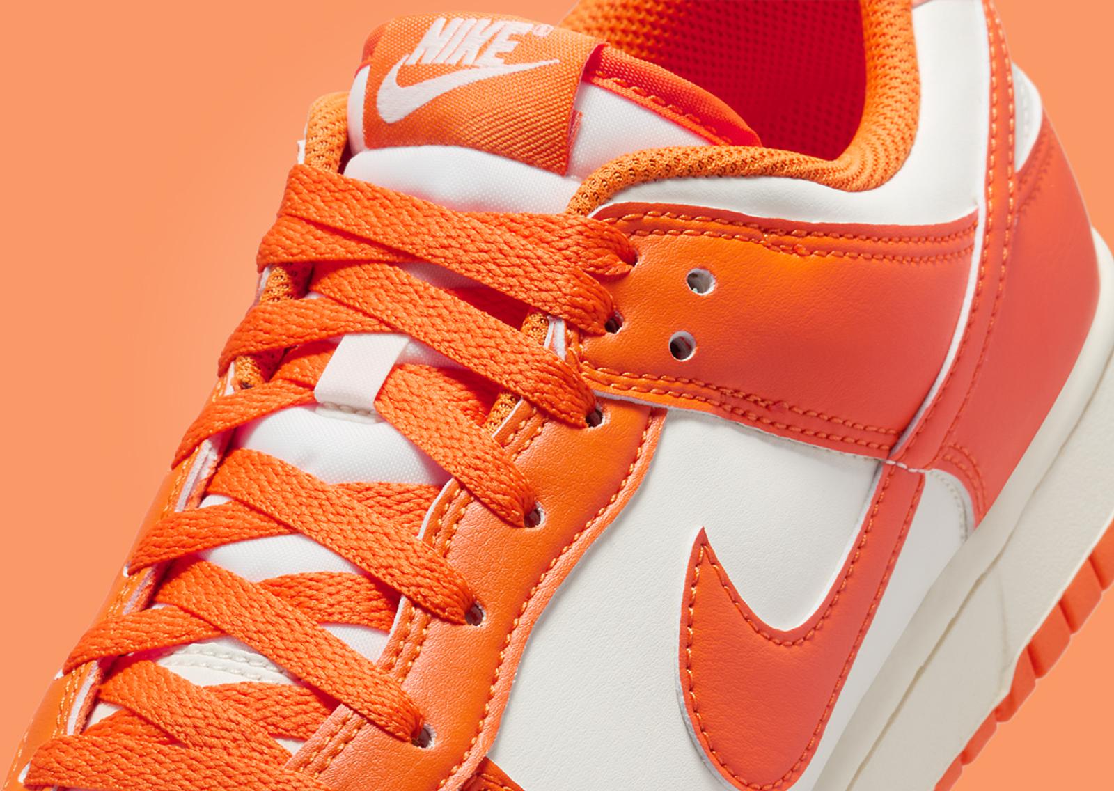 Nike Dunk Low Syracuse Pale Ivory Detail