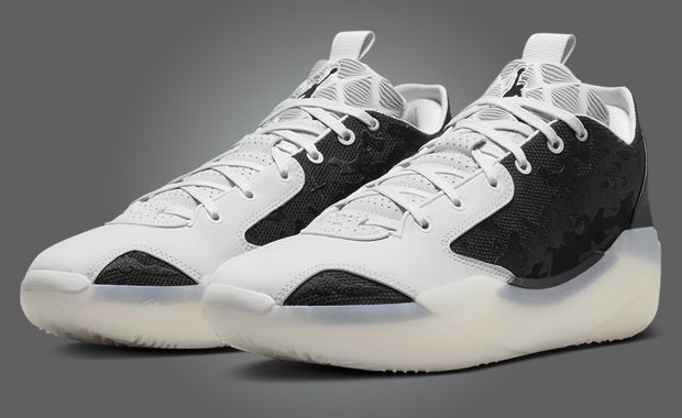 【新品未使用品】AIR JORDAN TYPE 39 ホワイト Air Jordan 39 Presented: A Leap Forward in Performance and