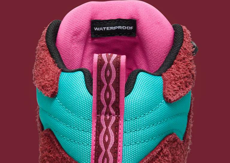 Nike ACG Torre Mid Team Red Dusty Cactus Inside Tongue