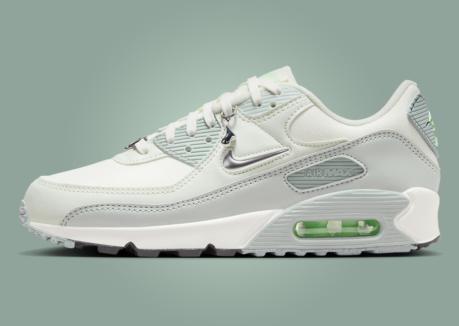 Nike Air Max 90 NN SE Dance Sail Sea Glass (W) Lateral