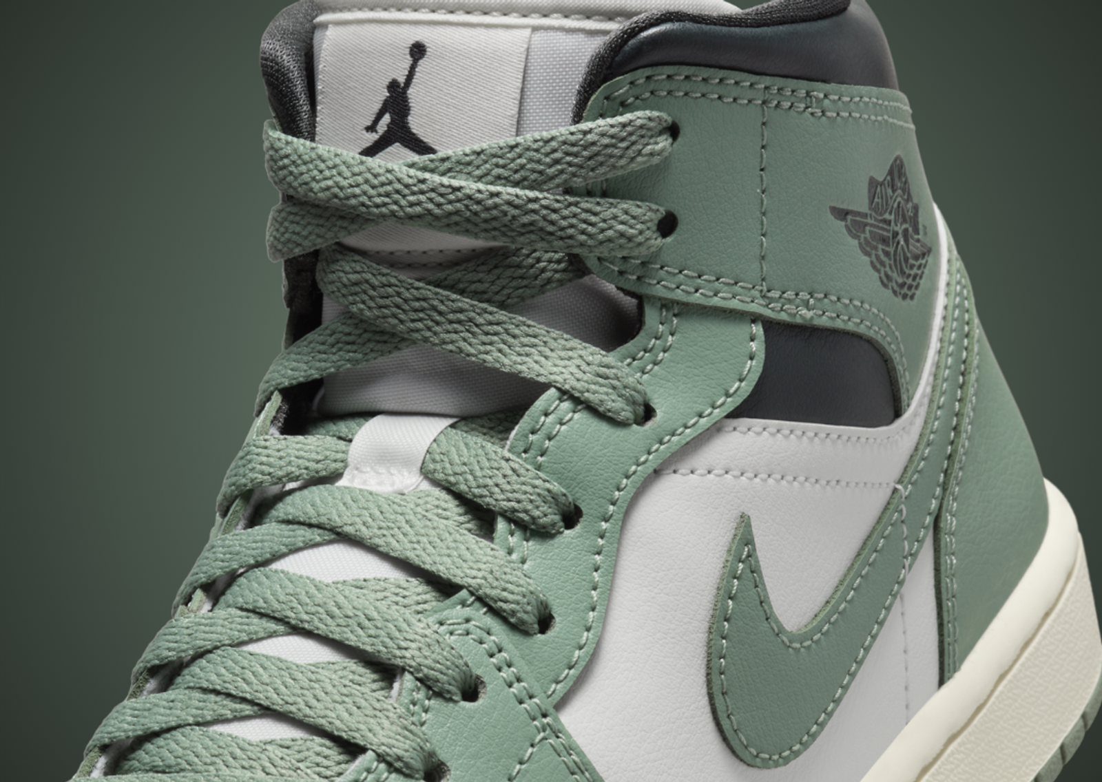 Air Jordan 1 Mid Jade Smoke (W) Midfoot Detail