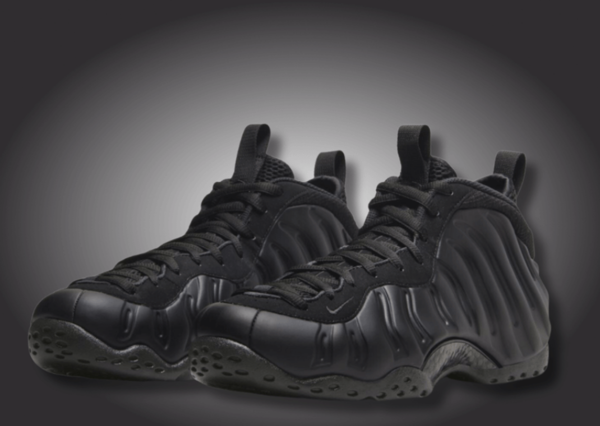 Black foamposites with clearance gold check