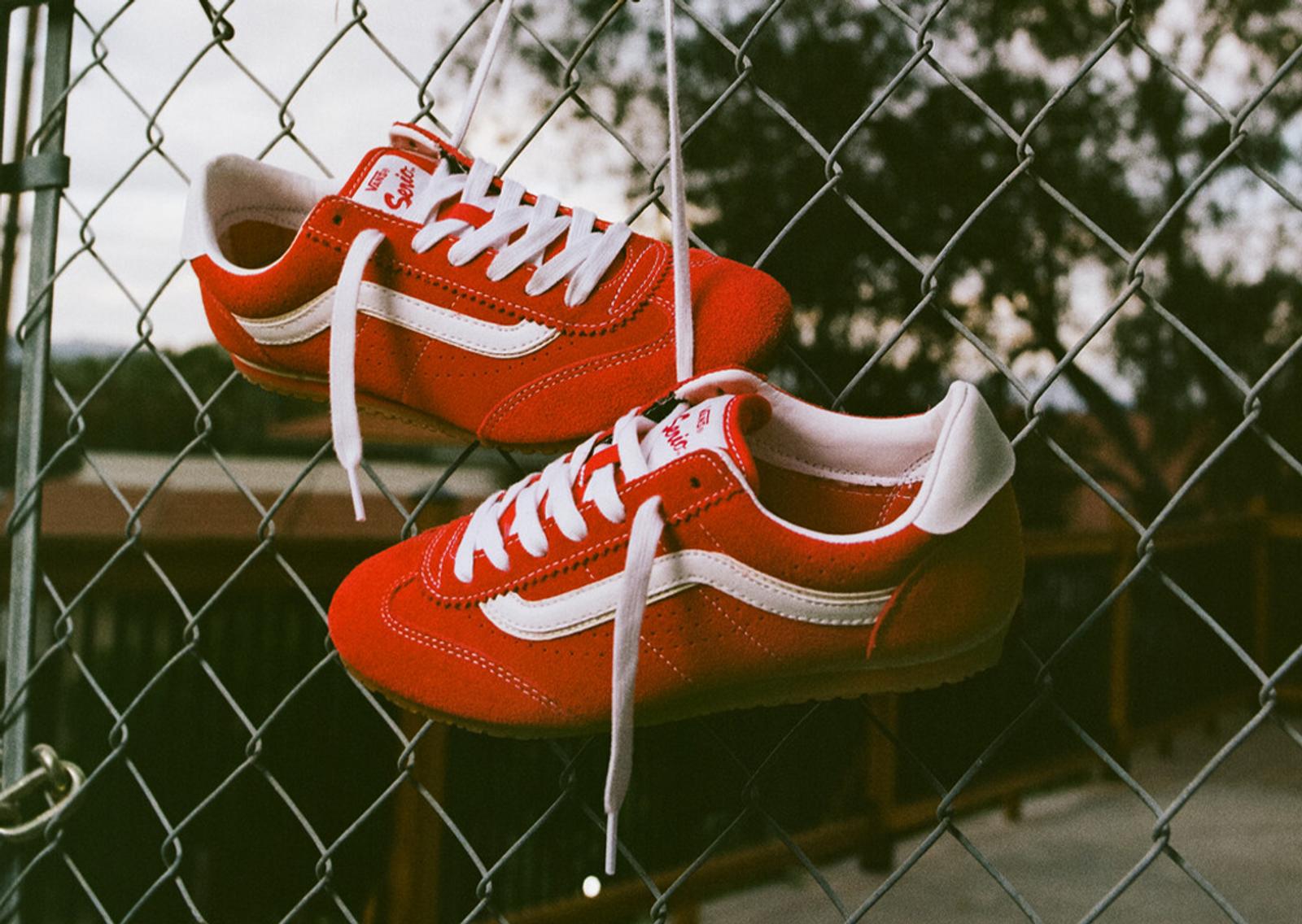 Vans Super Lowpro Racing Red Angle