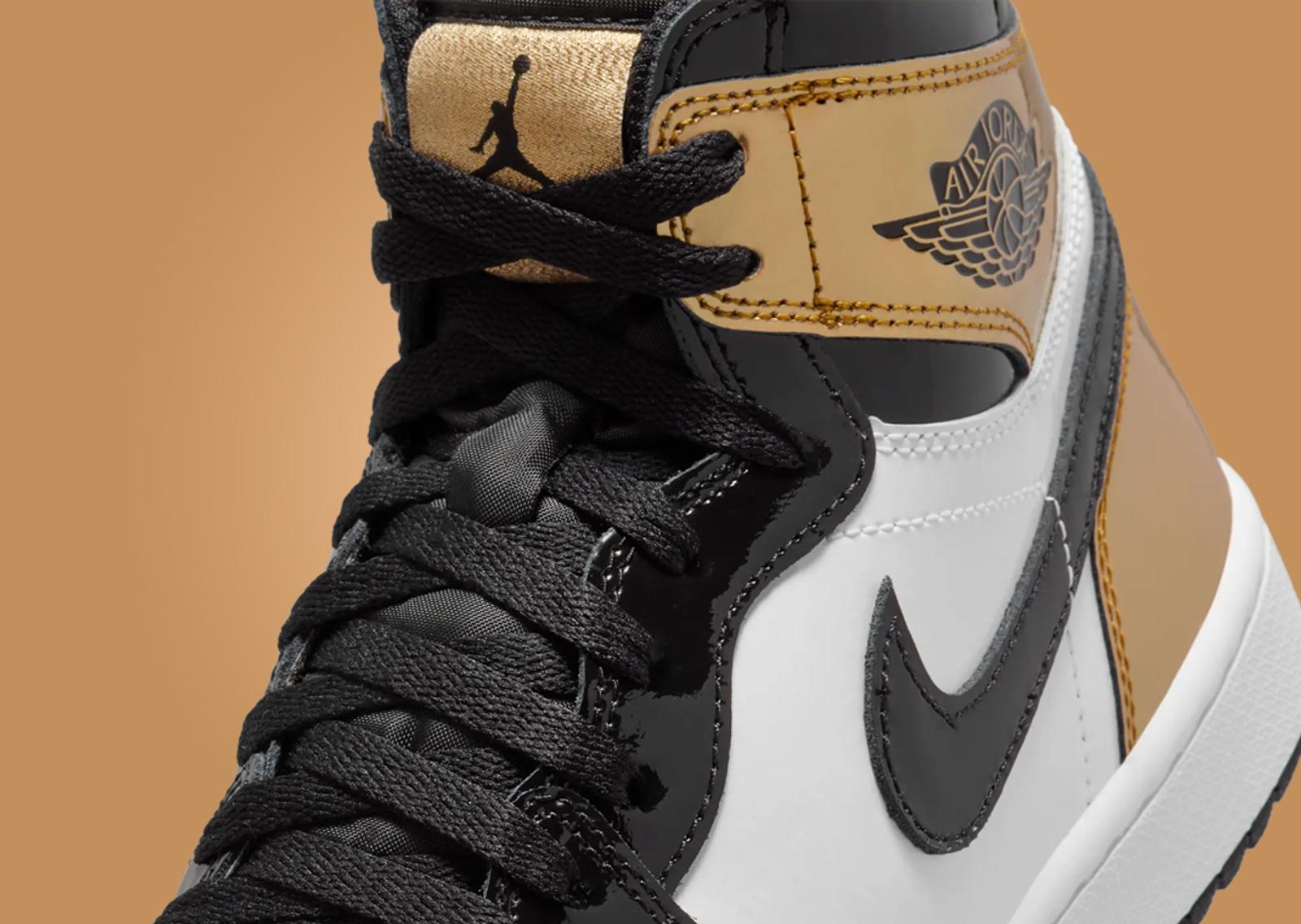 Air Jordan 1 High Golf Black Metallic Gold Detail