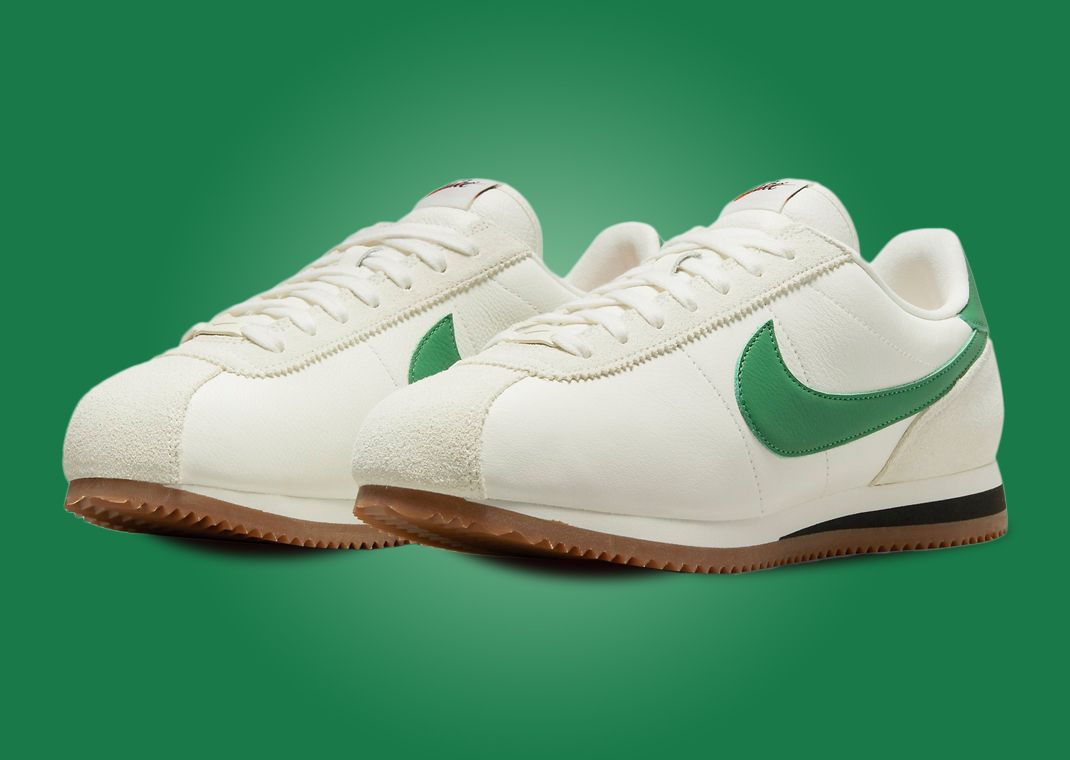 Nike cortez discount green swoosh