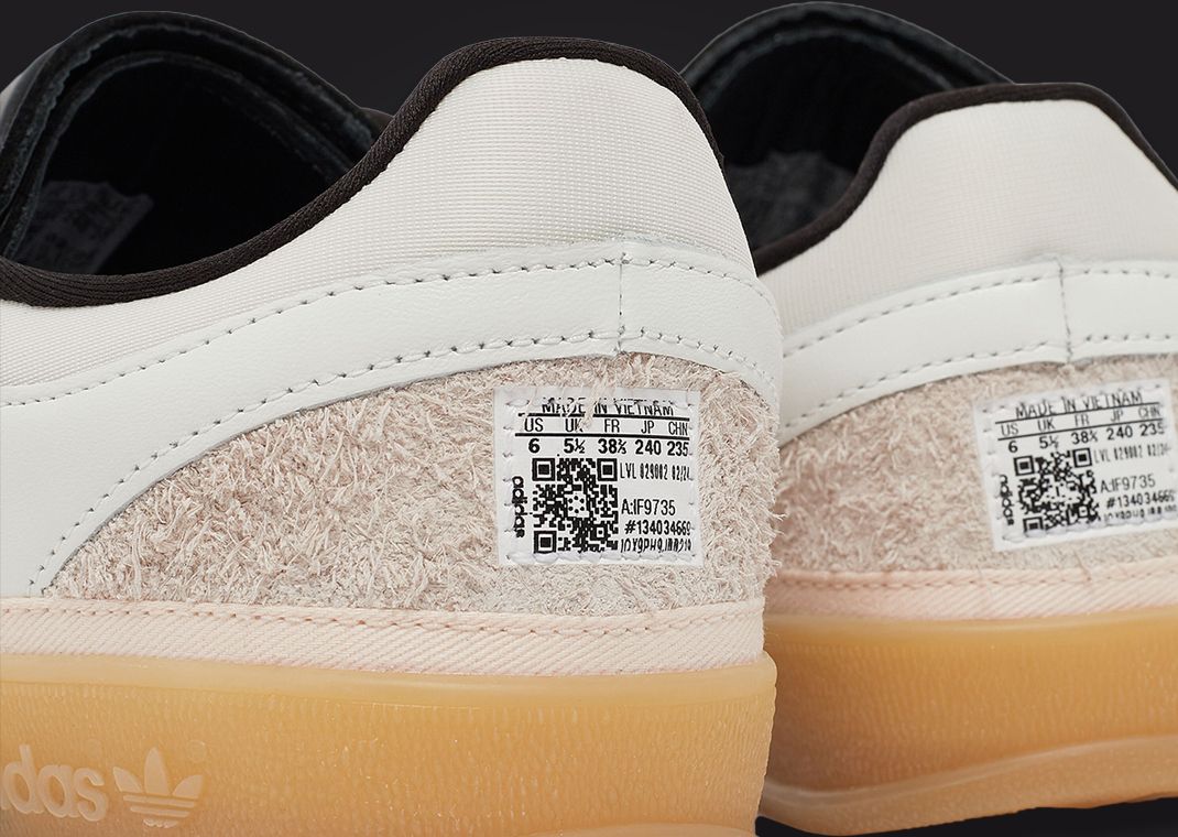 ★Adidas x Bad Bunny Gazelle Indoor Off White Black★大人気 Bad Bunny x adidas Gazelle Indoor 