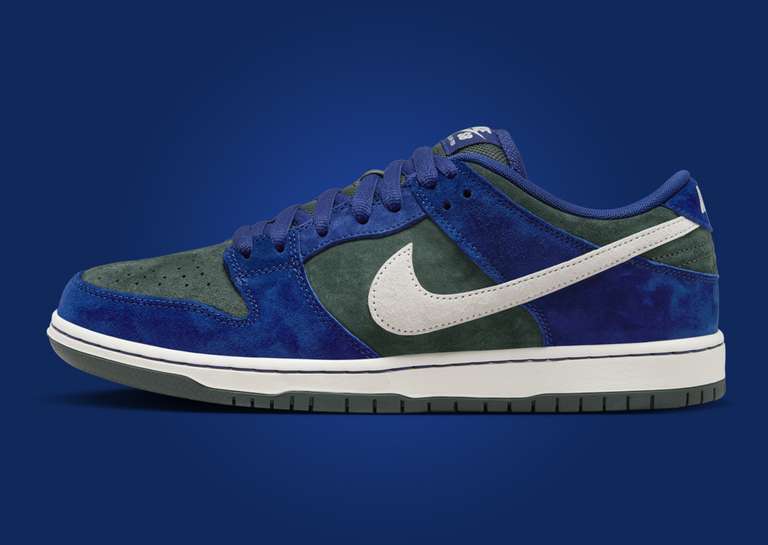 Nike SB Dunk Low Deep Royal Blue Vintage Green Lateral